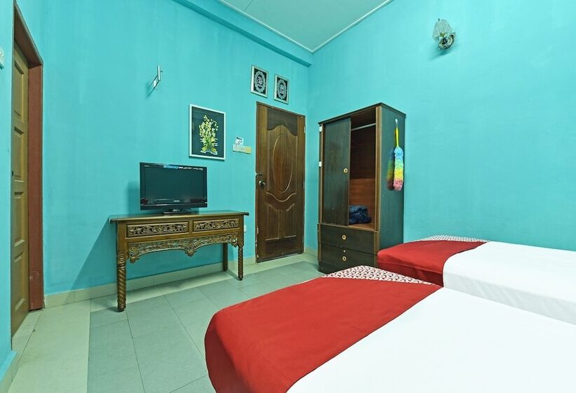 Hotel Oyo 90441 Cz Traveler S