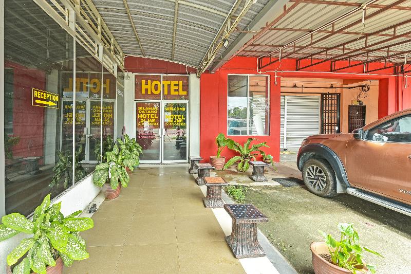 Hotel Oyo 90441 Cz Traveler S