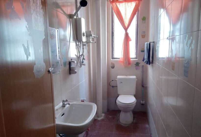 בית מלון כפרי Spot On 90439 Lh Home