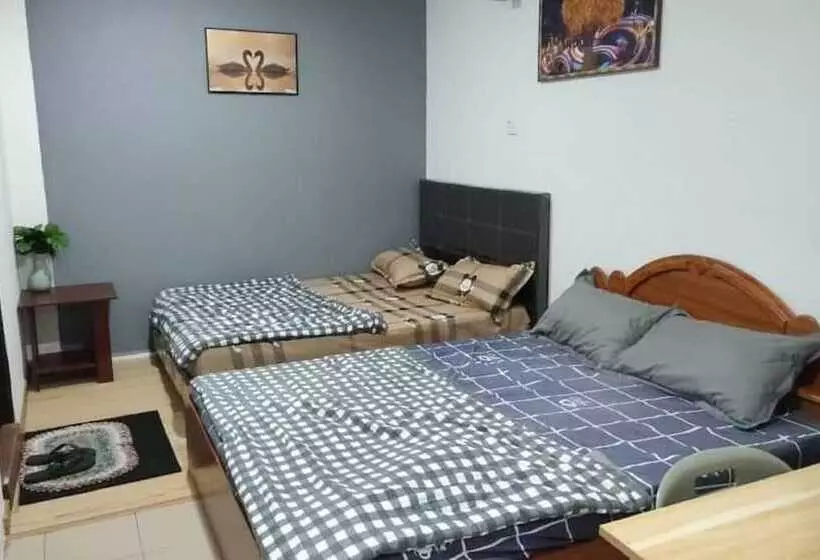 Hotelli Spot On 90439 Lh Home