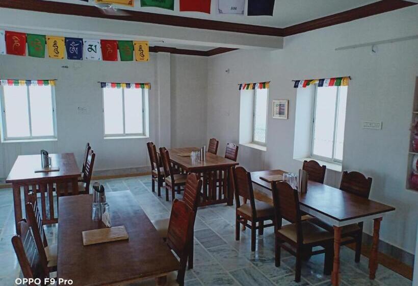 هتل The Rathore Heritage