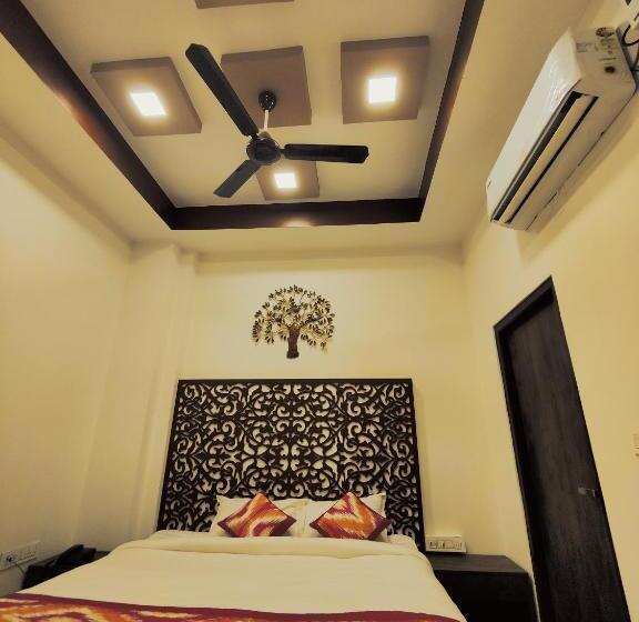 هتل The Rathore Heritage