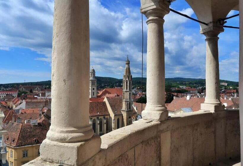 Lakelove Házikó Sopron  Erdő és Tópart Mellett