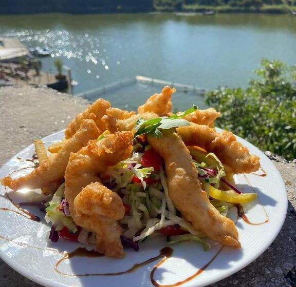 Lakelove Házikó Sopron  Erdő és Tópart Mellett