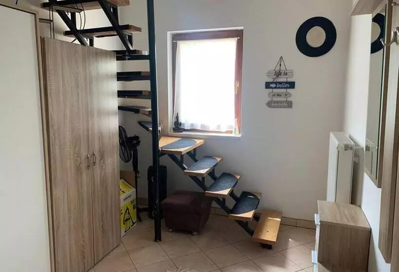 Lakelove Házikó Sopron  Erdő és Tópart Mellett