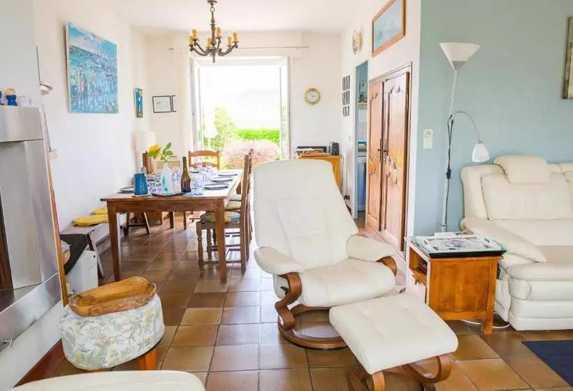 à 600m De La Plage, Maison De Famille Pour 9