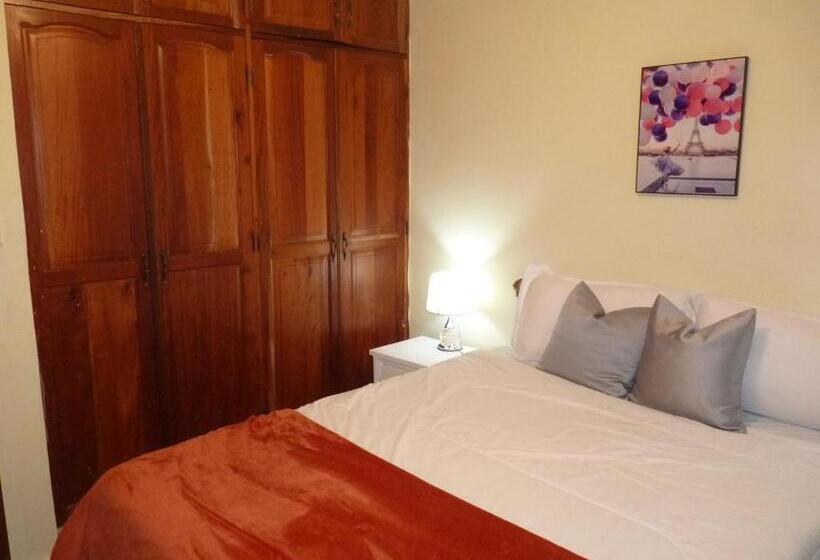 Apartamento Luminoso, Espacioso Y Funcional, Como En Casa