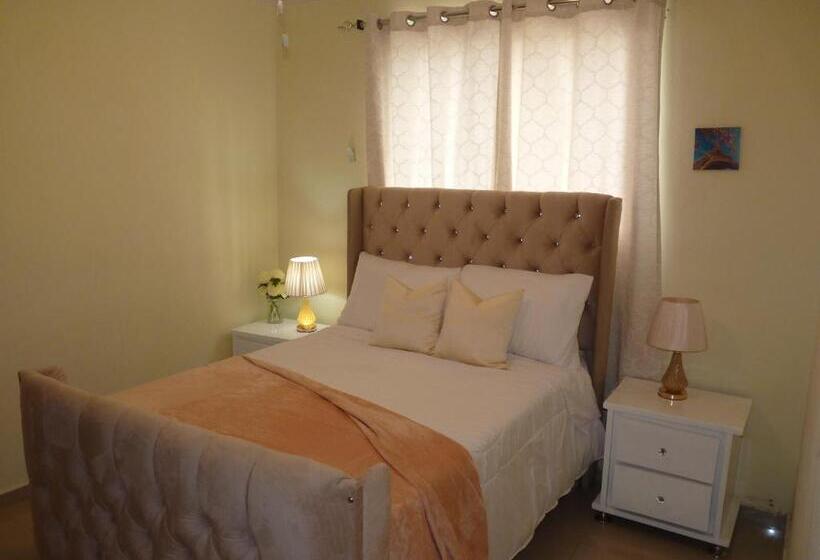 Apartamento Luminoso, Espacioso Y Funcional, Como En Casa