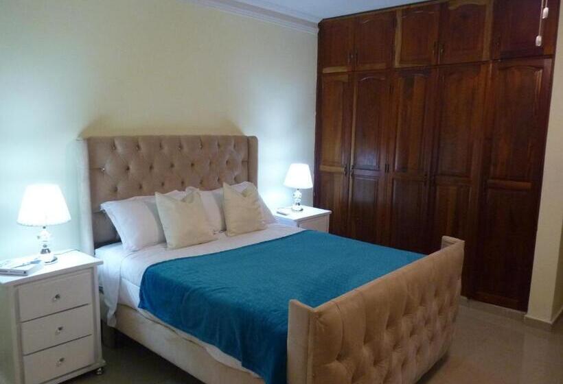 Apartamento Luminoso, Espacioso Y Funcional, Como En Casa