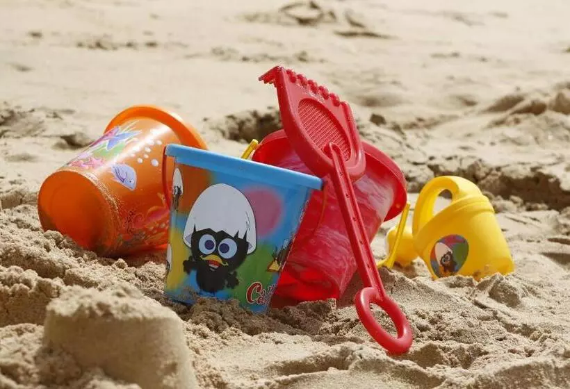 Beautiful Beach Front Cottage