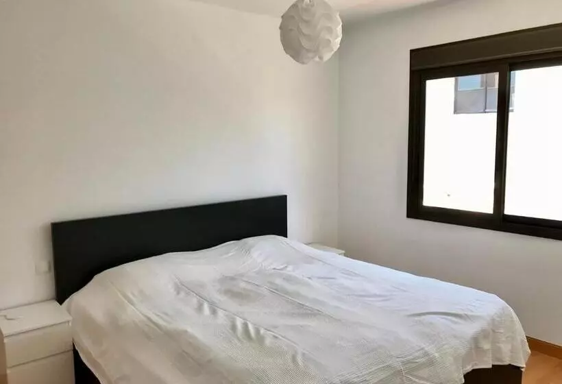 Beautiful Renovated Beach House With Panoramic Seaviews