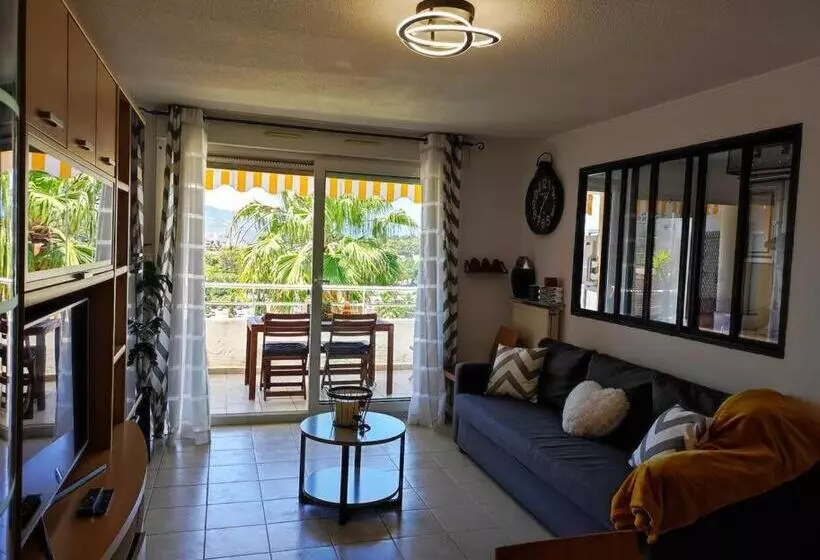 Bella Vista Yourhosthelper