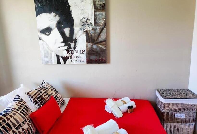 Bella Vista Yourhosthelper