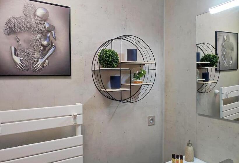 Bella Vista Yourhosthelper