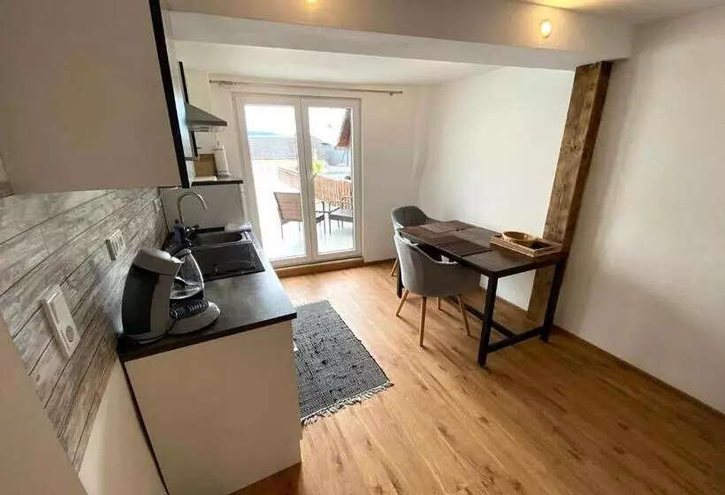 Gemütliches Studio Rosenburgblick In Moselnähe