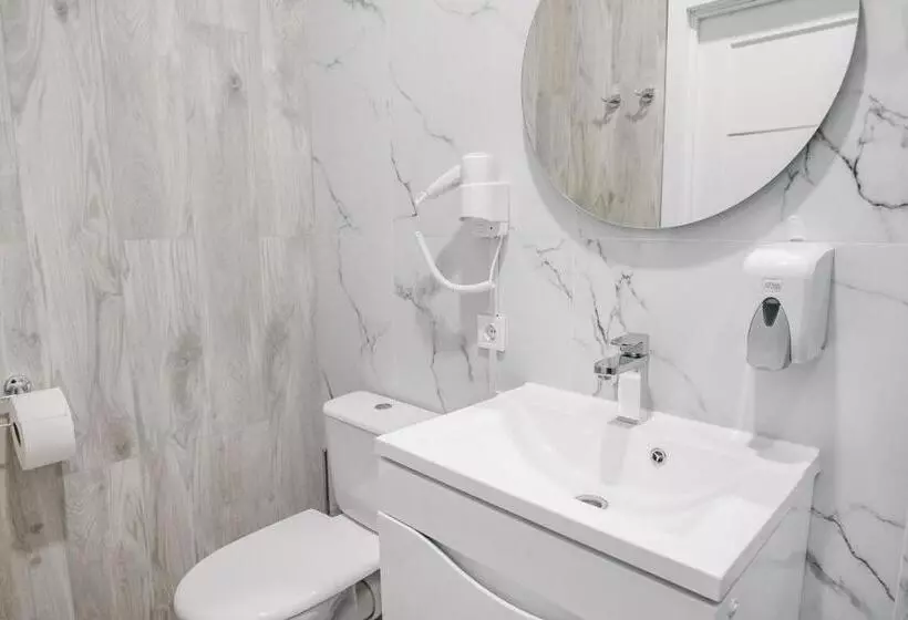 ホテル чевермето ірен