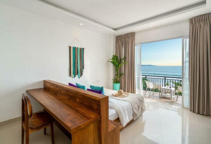 Отель Outpost Weligama Beachfront