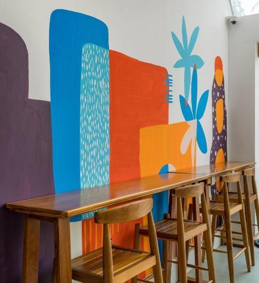 Отель Outpost Weligama Beachfront