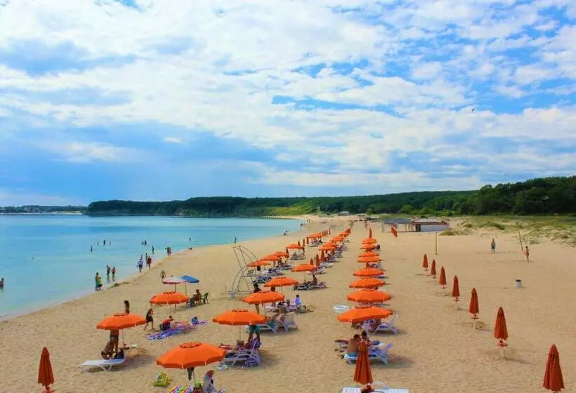 هتل Pop аrt Bungalows