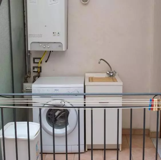 Il Sole E La Luna