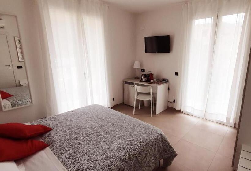 بنسيون Affittacamere La Fonte