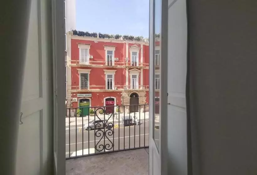 Speciale Tarshito Guesthouse Bari