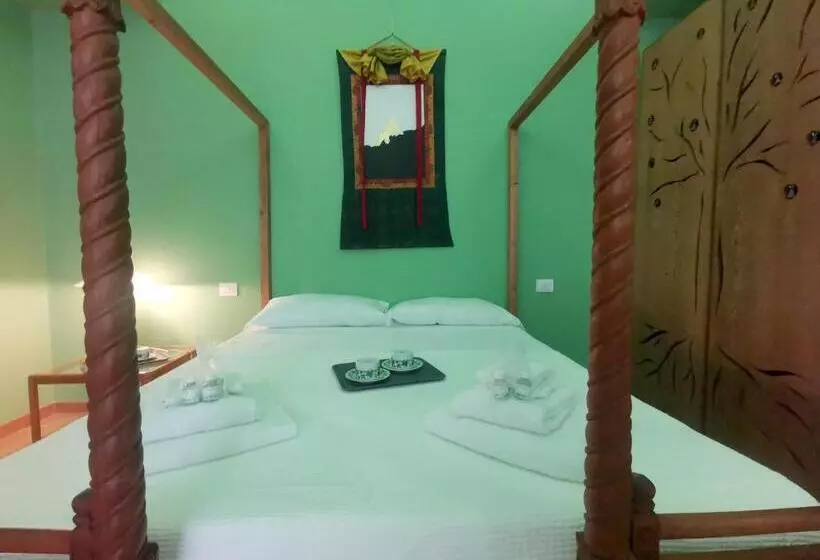 Speciale Tarshito Guesthouse Bari