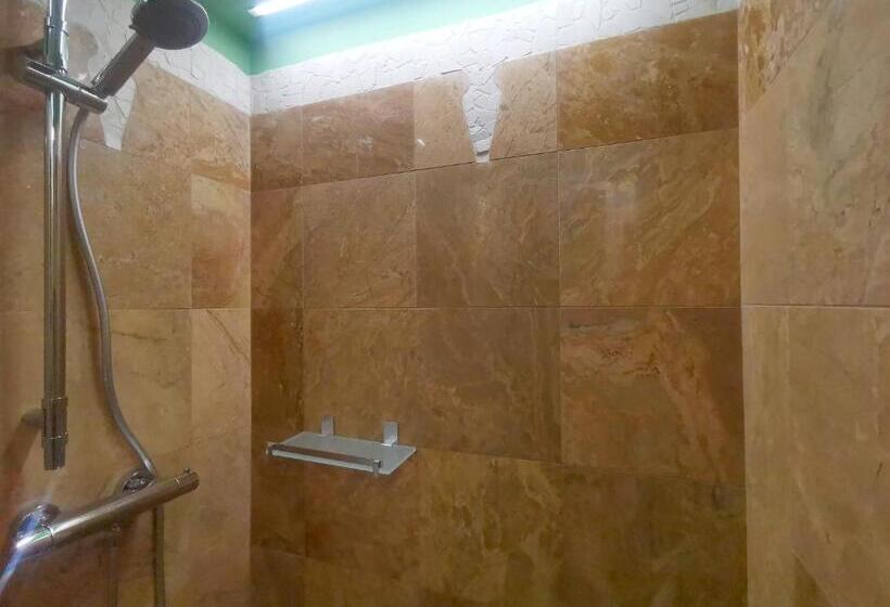 Speciale Tarshito Guesthouse Bari