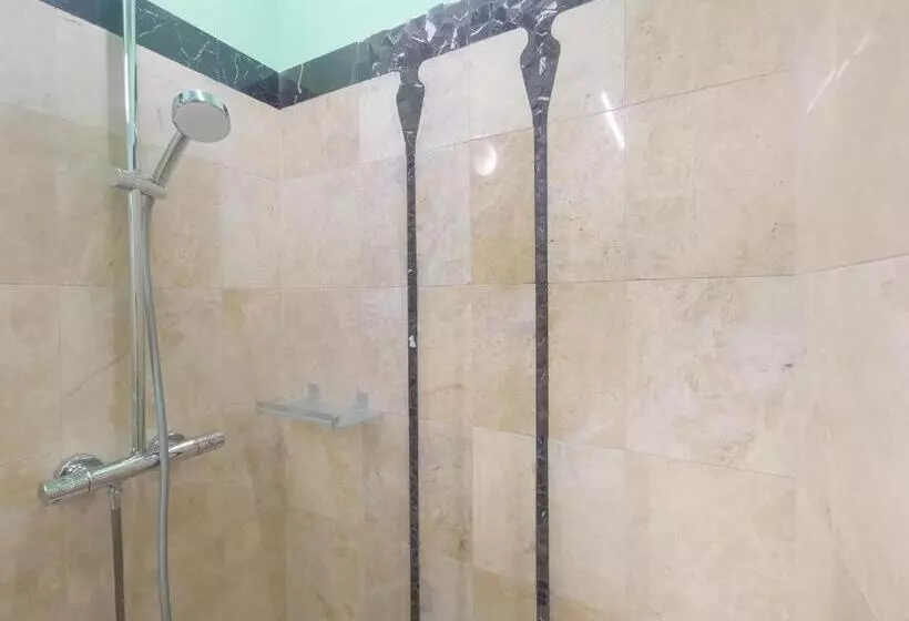 Speciale Tarshito Guesthouse Bari