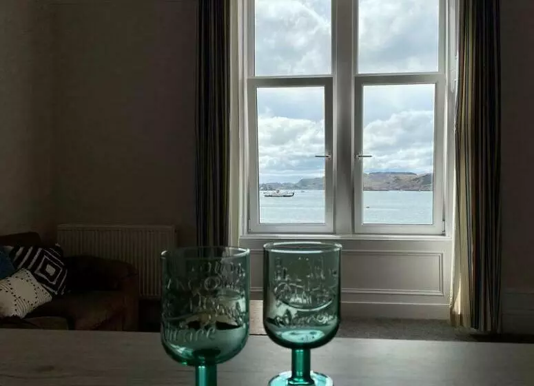 Westbay Seafront Apartment