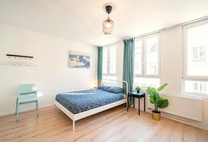 Beautiful Central Cityflats