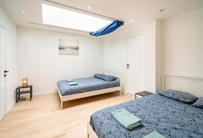 Beautiful Central Cityflats