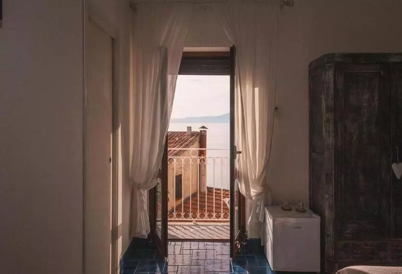 Aamiaismajoitus (B&B) La Casa Nel Borgo