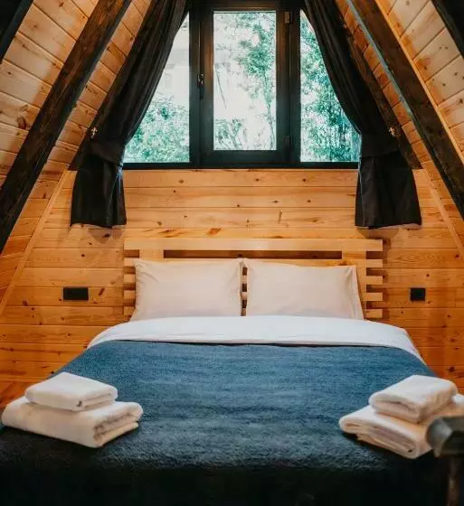 Aamiaismajoitus (B&B) Misa Suit Bungalov