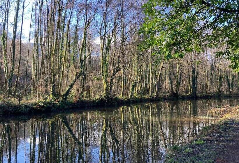 Cosy Holiday Cottage In Crickhowell