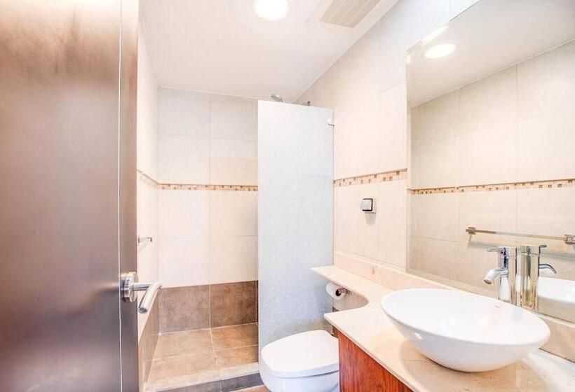 Cr Mariposa Rentals Cozy Retreat With Pool,tennis,gym,free Wifi