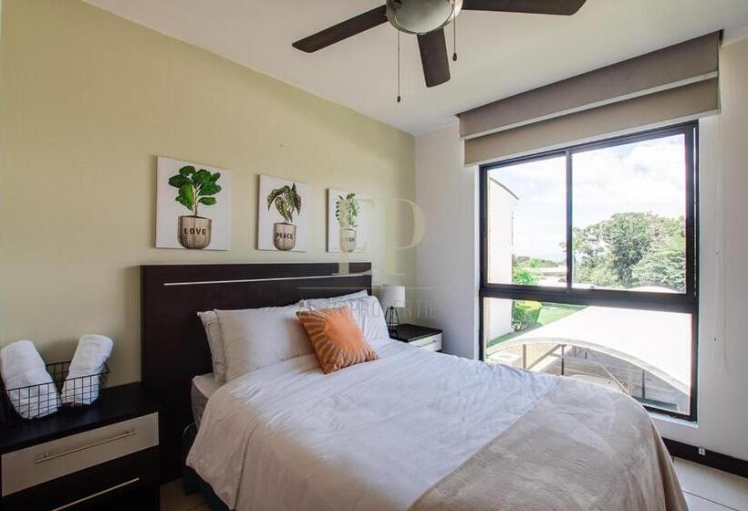 Cr Mariposa Rentals Cozy Retreat With Pool,tennis,gym,free Wifi