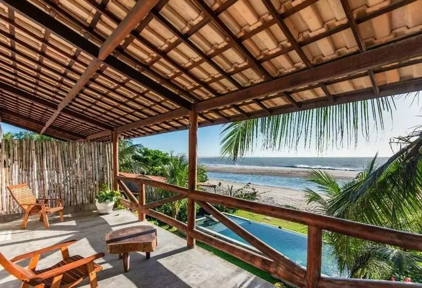 Hotelli Casa Canoa Camocim