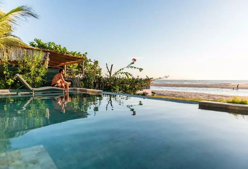 Hotelli Casa Canoa Camocim