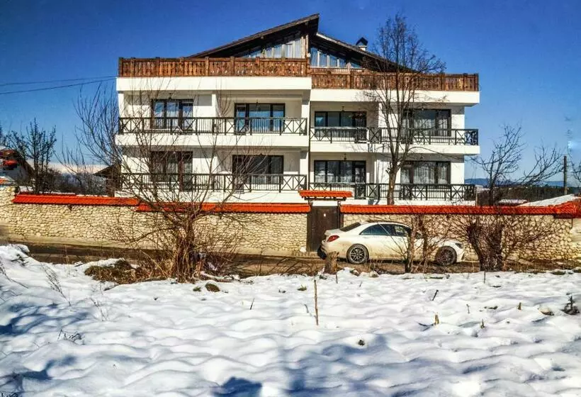 Family Hotel Andreev