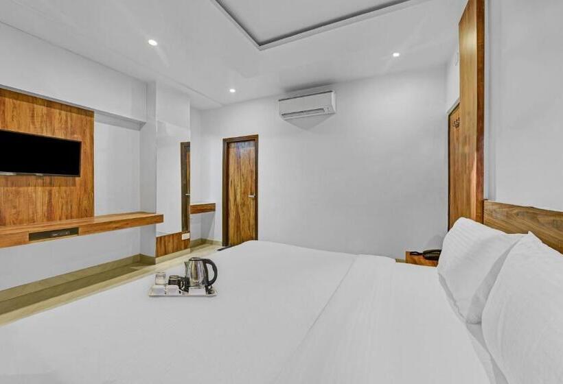 فندق Townhouse 801 The Circle