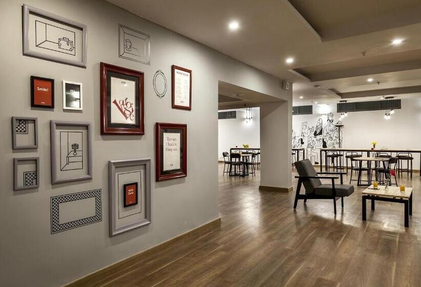 فندق Townhouse 801 The Circle