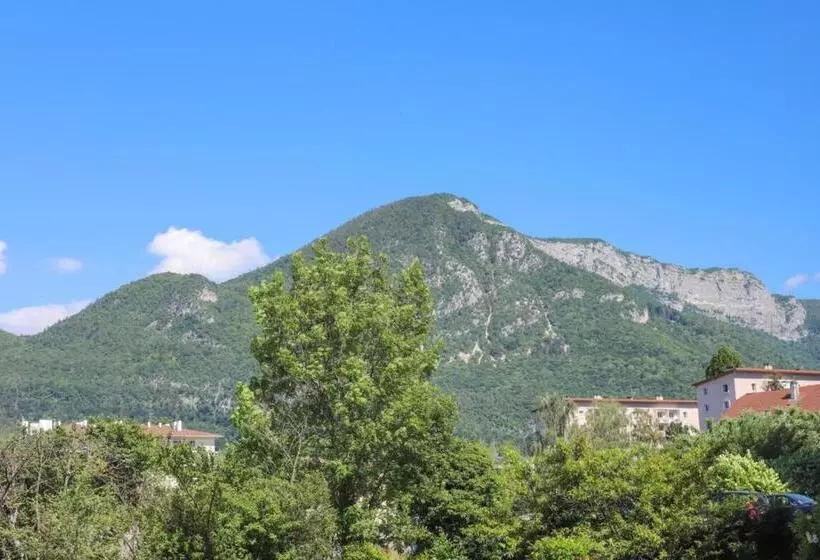 La Bulle Verte T2 Proche Lac Avec Parking   3