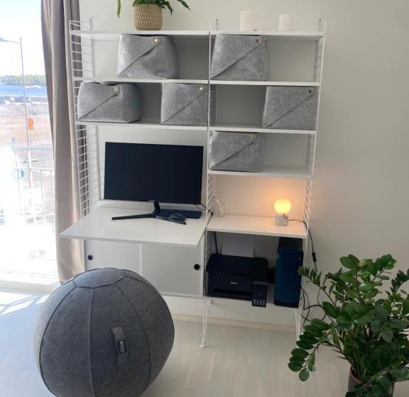 Luxury 1 Bedroom Apartment With Sauna And Sea View