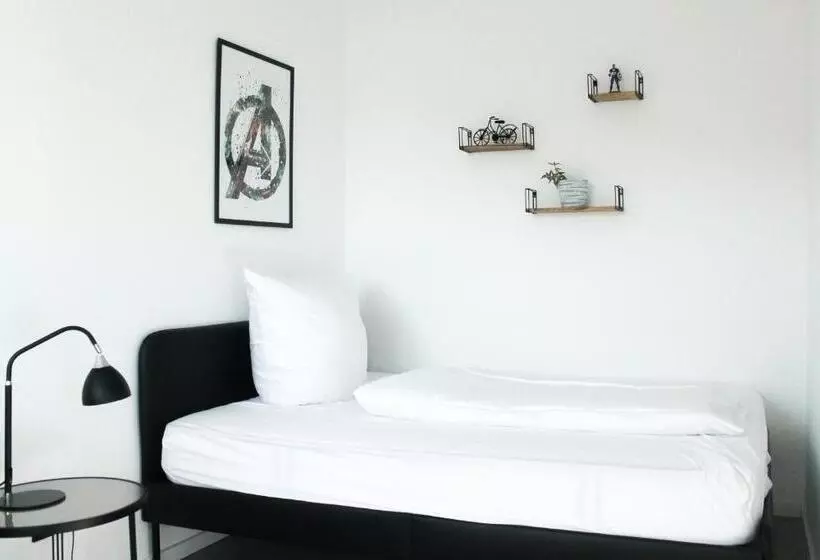 Marvel Apartment   Für Freunde & Familien, Stadtnah, Parkplatz, E Ladestation, Gitterbox Für Fahrräd