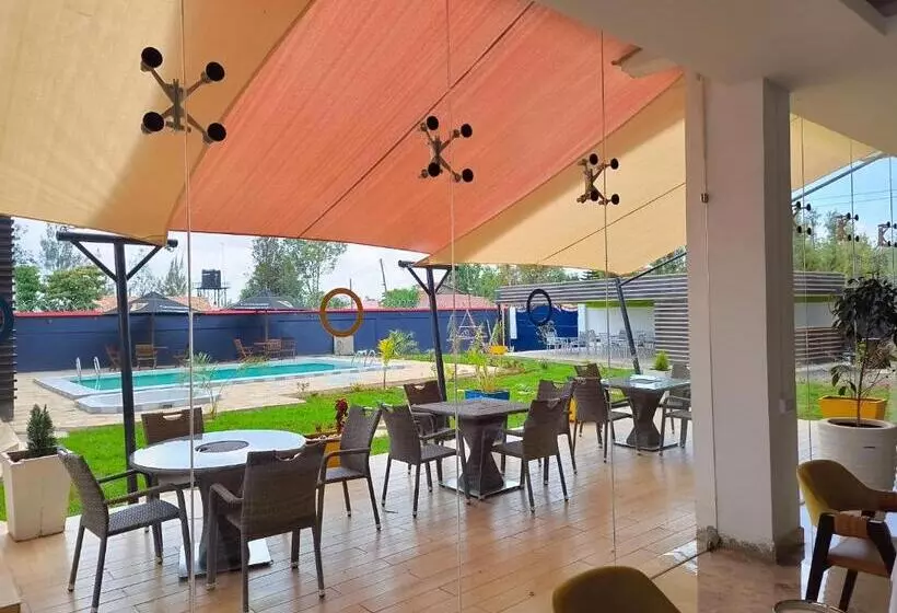 The Warwick Hotel, Nanyuki Kenya
