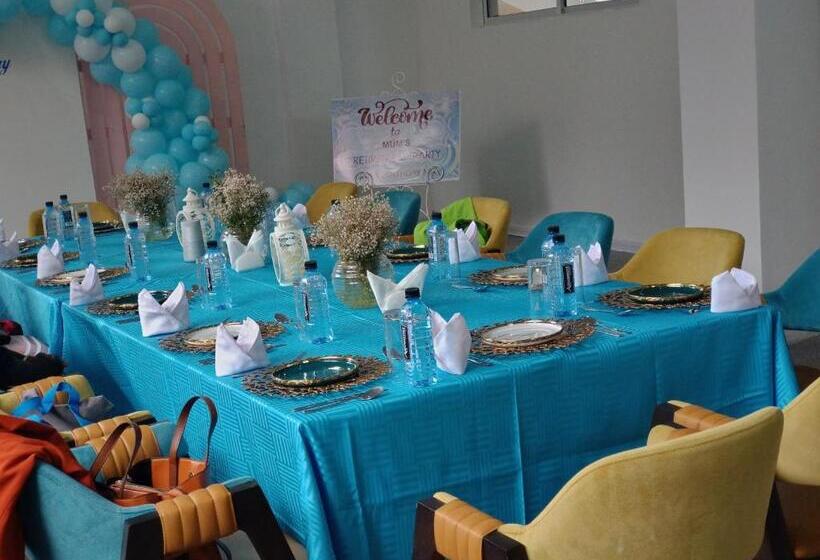 The Warwick Hotel, Nanyuki Kenya