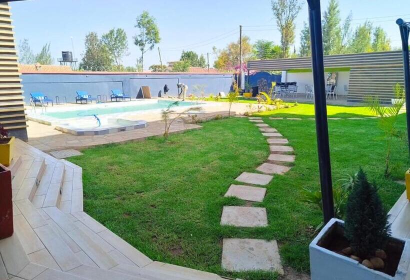 The Warwick Hotel, Nanyuki Kenya