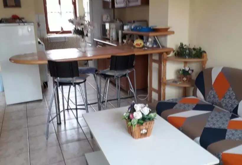 Majatalo Kitti Vendégház