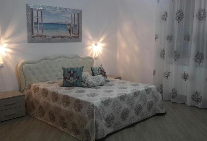 پانسیون Mediterranea Guest House